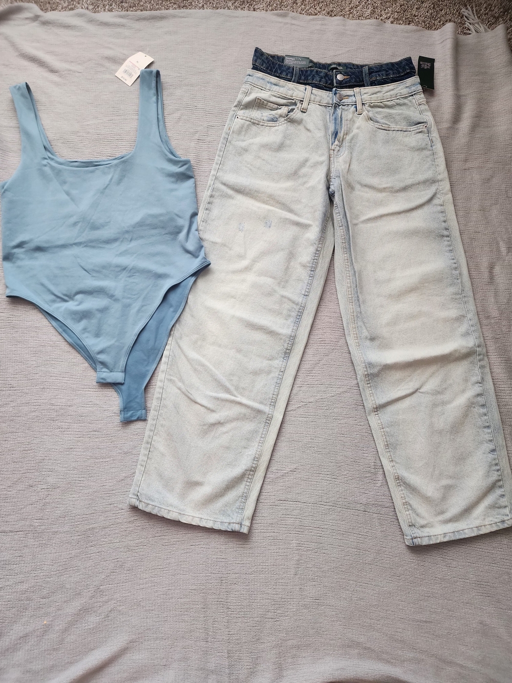 NWT Wild Fable Double Waistband Jeans Size 8 & A New Day Bodysuit XL Bundle